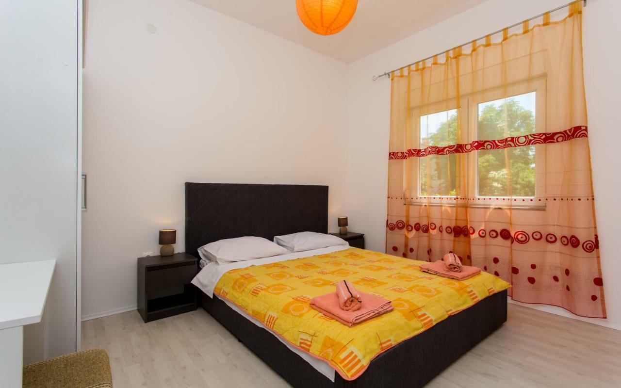 Apartment Mimi Draga Bašćanska Kültér fotó
